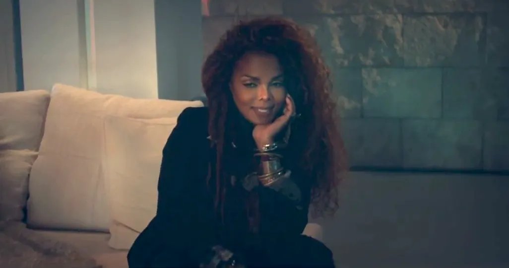Janet Jackson's 'Unbreakable' Comeback In Full Swing!