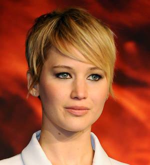 Jennifer Lawrence sought therapy for social anxiety issues