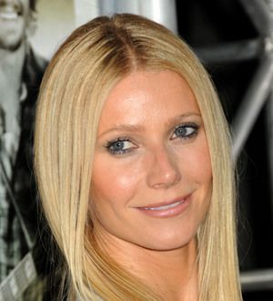 Gwyneth Paltrow Lets Daughter Skip School for Pamper Day