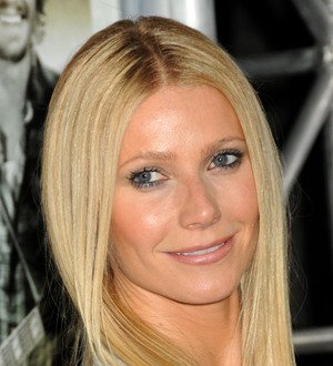 Gwyneth Paltrow Lets Daughter Skip School for Pamper Day