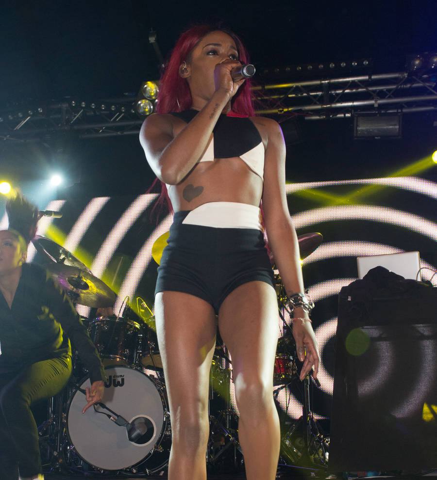 Azealia Banks quitting rap and considering name change