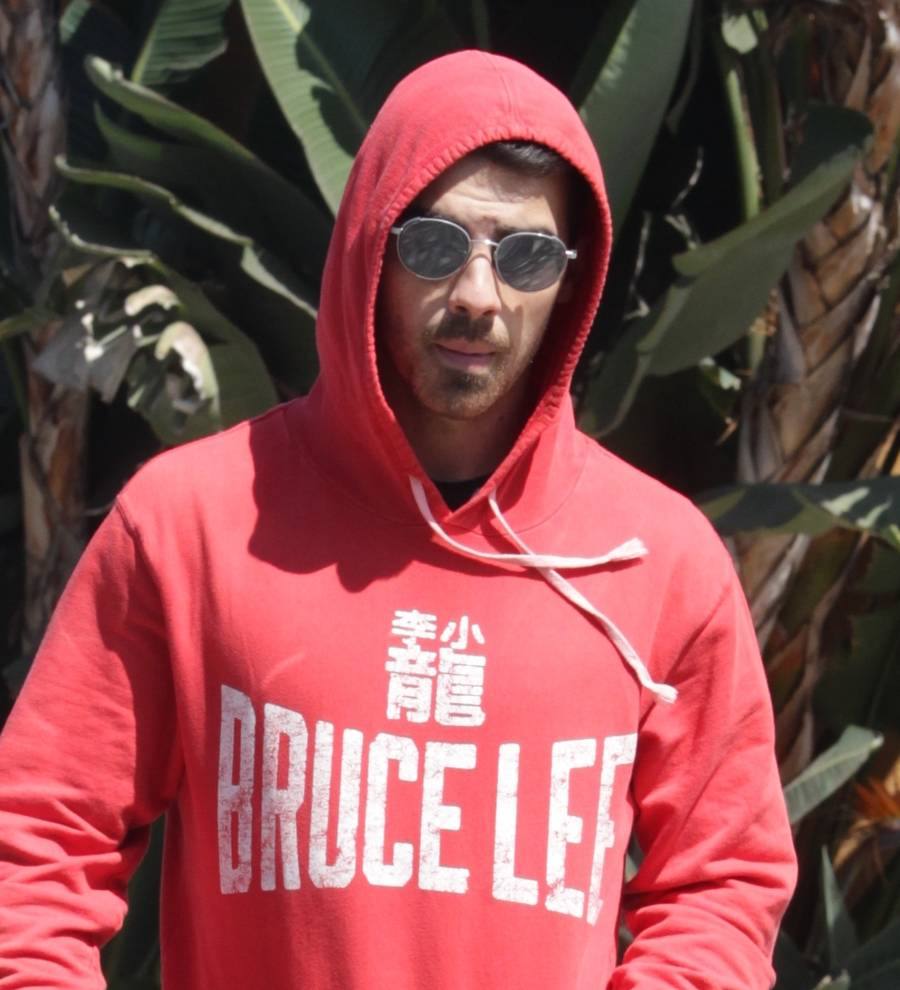 Joe Jonas' frantic hunt for condoms during first sexual encounter