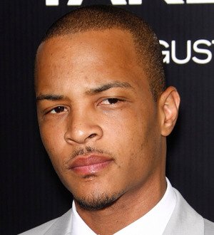 T.I. sponsors bus trip for prisoners' families