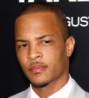 T.I. sponsors bus trip for prisoners' families