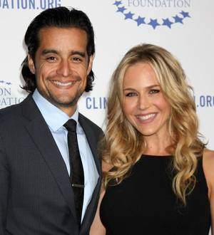 Julie Benz marries