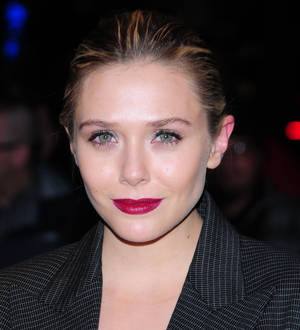 Elizabeth Olsen starstruck by Taylor Swift