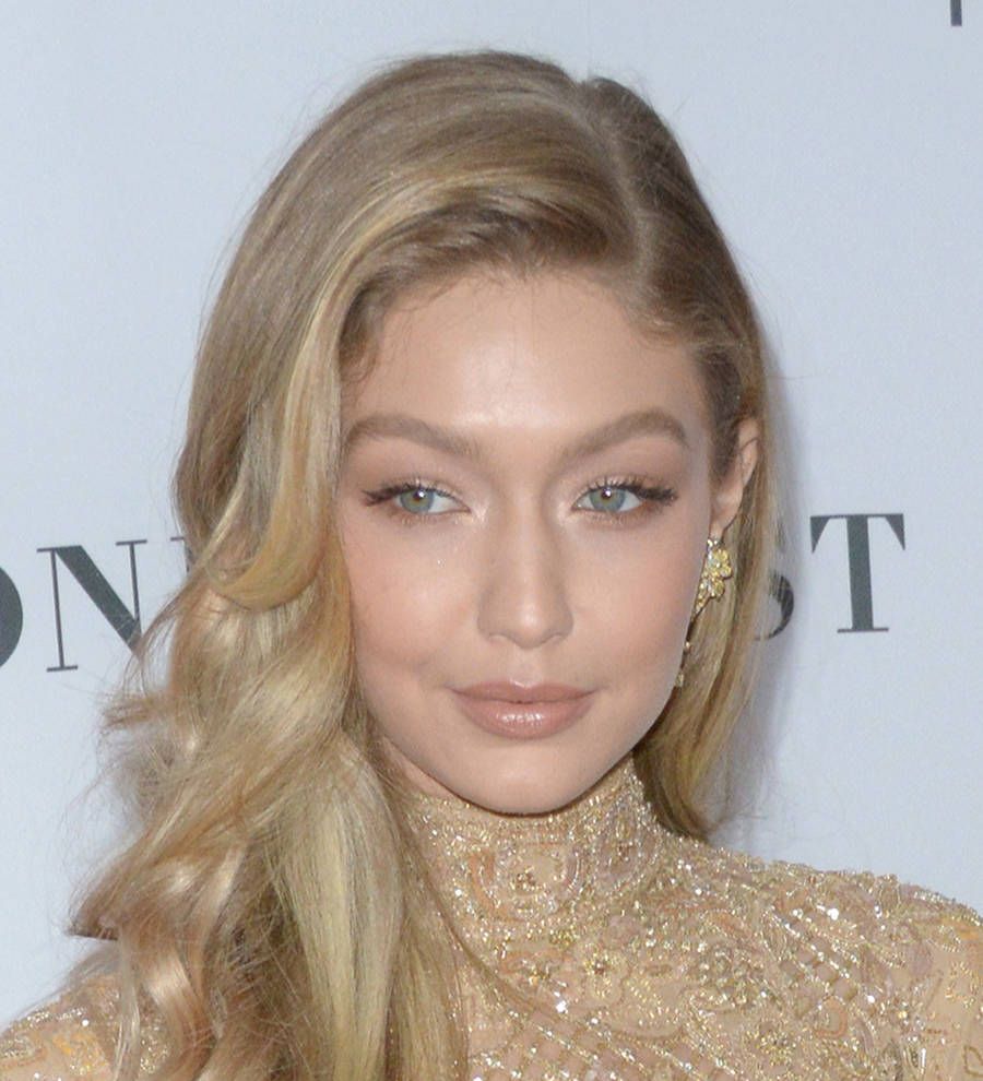 Gigi Hadid loves to impress family and friends with Christmas pie-making skills