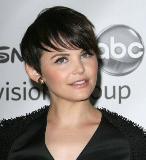 Ginnifer Goodwin curbing her swearing on TV set