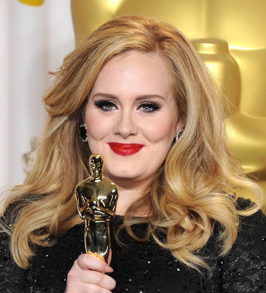 Drake hints he's open to working with Adele