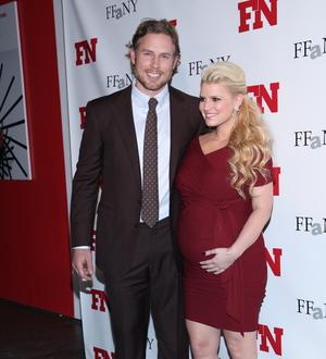 Jessica Simpson planning 12-12-12 wedding ceremony