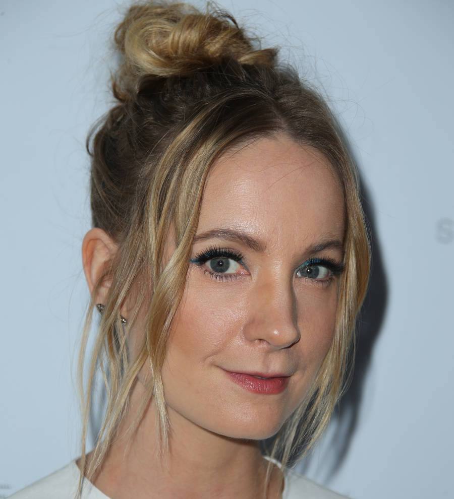 Joanne Froggatt hoping to get a bit of a tan now Downton Abbey is over