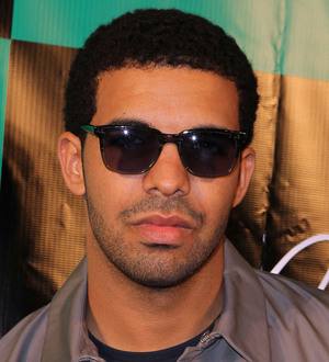 Drake and Foxx to help host Clinton's charity drive