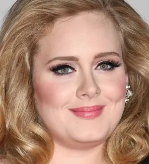 Adele one week away from Prince's chart record