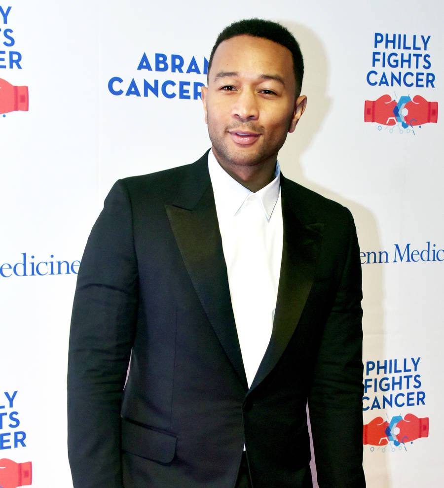 John Legend plays fabled piano at Nobel Peace Price concert
