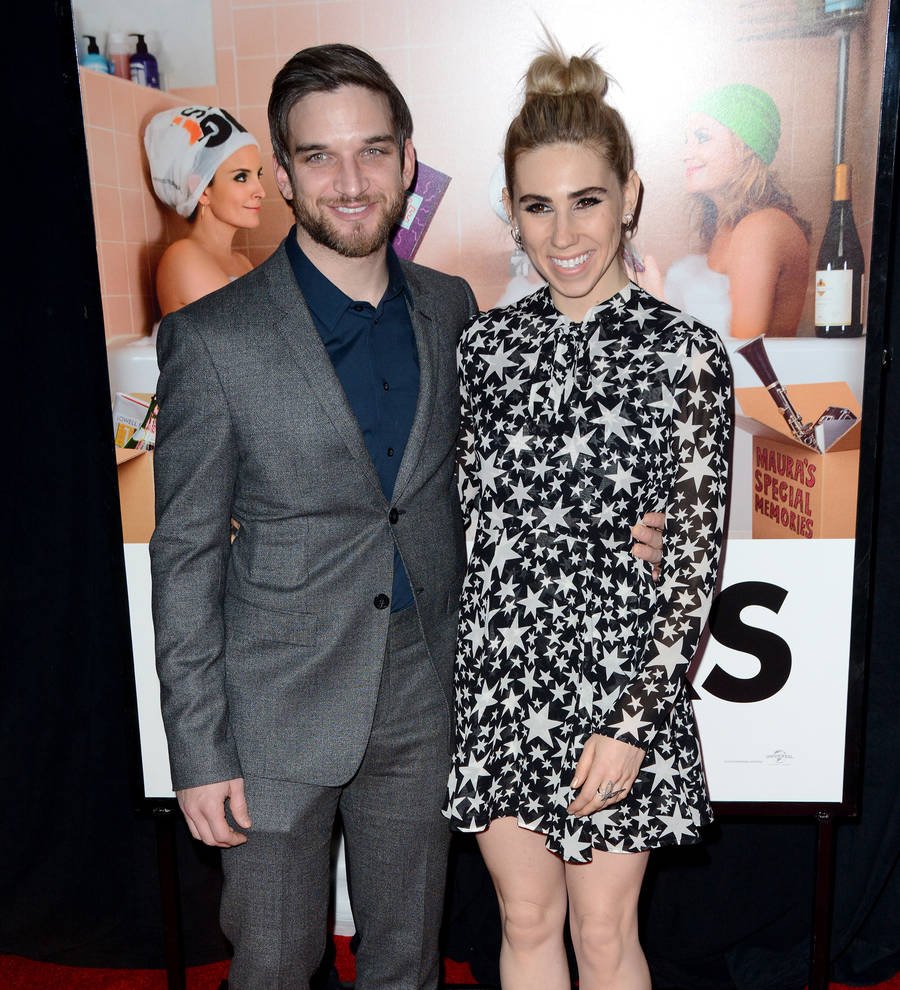 Girls star Zosia Mamet weds boyfriend Evan Jonigkeit