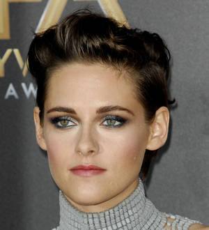 Kristen Stewart's new Instagram account is fake