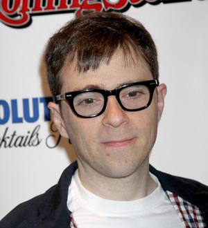 Weezer to Release Album of Rare Tracks