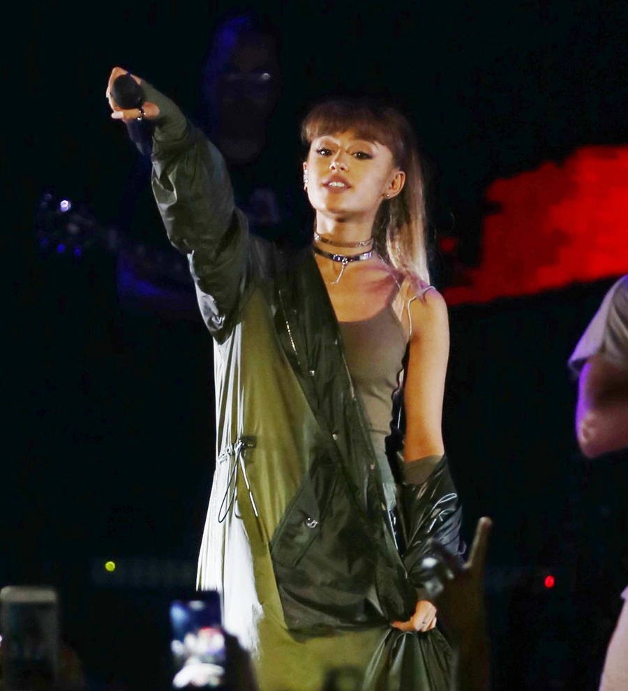 Ariana Grande served with copyright lawsuit