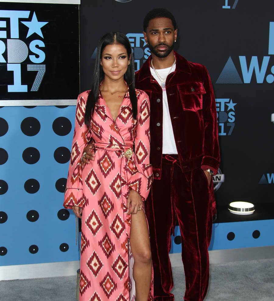 Jhene Aiko tattoos boyfriend Big Sean's face on her arm