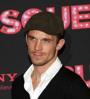Twilight star sued over alleged car crash