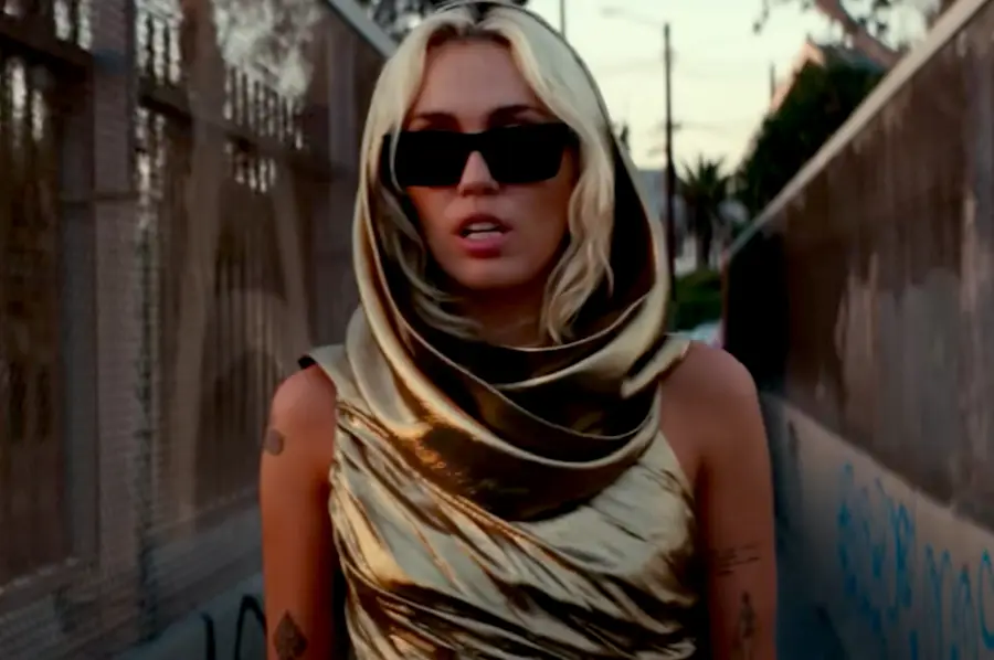 TRACK BY TRACK: Miley Cyrus's 'Endless Summer Vacation'