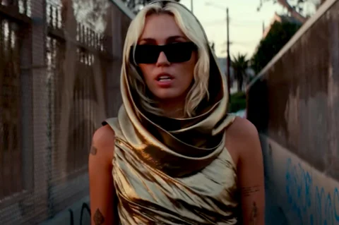 TRACK BY TRACK: Miley Cyrus's 'Endless Summer Vacation'
