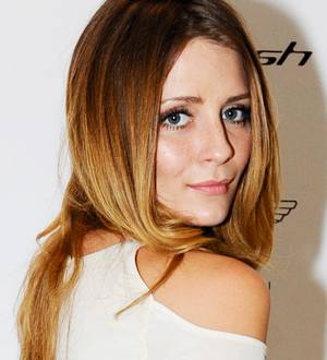 Mischa Barton gives up on men