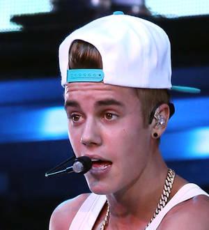Justin Bieber caught spitting from hotel balcony