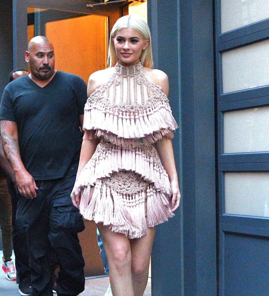 Kylie Jenner teases plans for cosmetics store