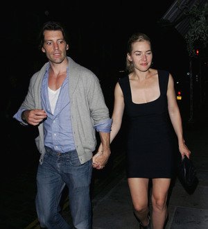 Kate Winslet 'meets Dowler's family'