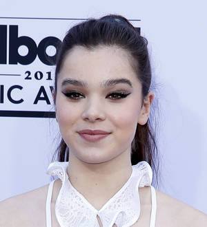 Hailee Steinfeld signs first record deal