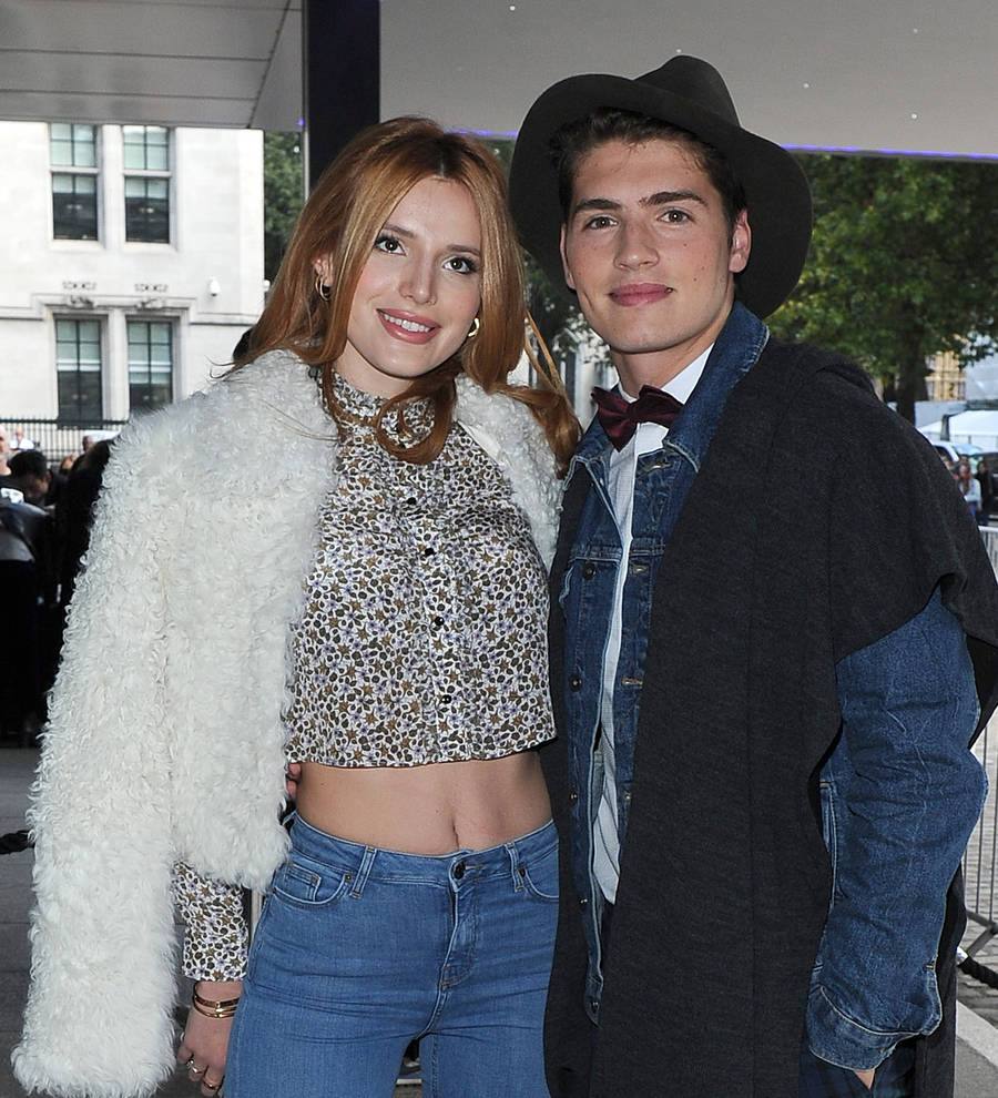 Gregg Sulkin apologises for racial slur after phone hack