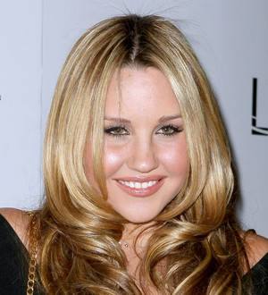 Amanda Bynes enrolling at university in New York
