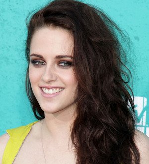 Kristen Stewart skips On The Road premiere