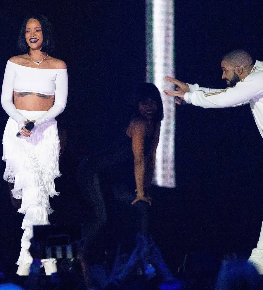Rihanna and Drake reunite at birthday party