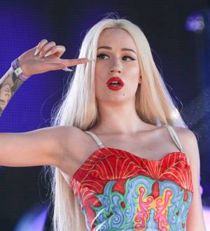 Iggy Azalea strips off in raunchy music video