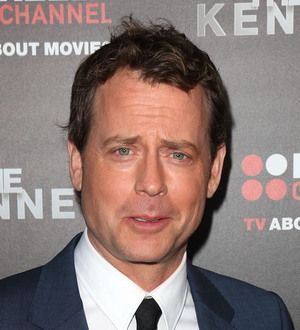 Greg Kinnear offers special vacation to engaged Miley Cyrus