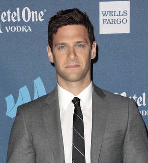 Justin Bartha engaged - report