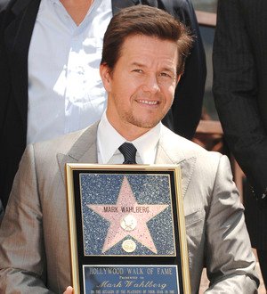 Wahlberg Endures Ferrell's Jokes at Walk of Fame Honor