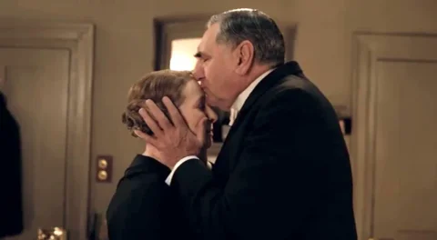 The Most Buzz-Worthy Moments from the "Downton Abbey" Season 6 Trailer!