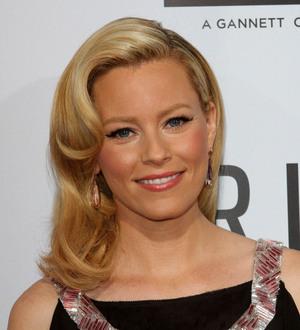 Elizabeth Banks keeps in touch with child's surrogate