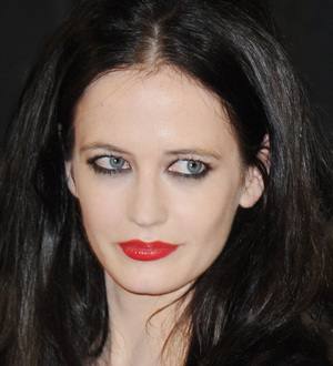 Eva Green brands Twitter 'masochistic'