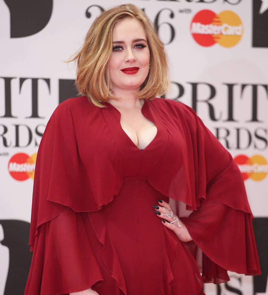 Adele planning for second baby