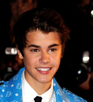 Bieber bonds with Lil Wayne at skate park