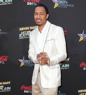 Nick Cannon offers to record with Bynes