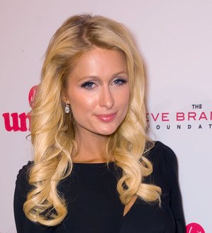 Paris Hilton calls for Philippines relief donations