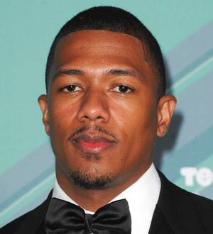 Nick Cannon visits lupus charity