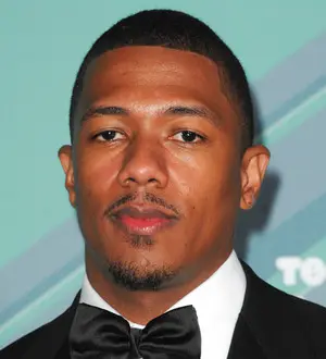 Nick Cannon visits lupus charity