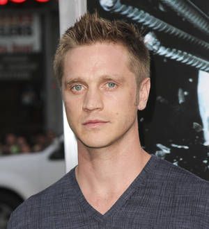 Devon Sawa welcomes a son