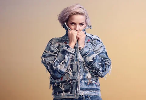 ARTIST TO WATCH: Anne-Marie